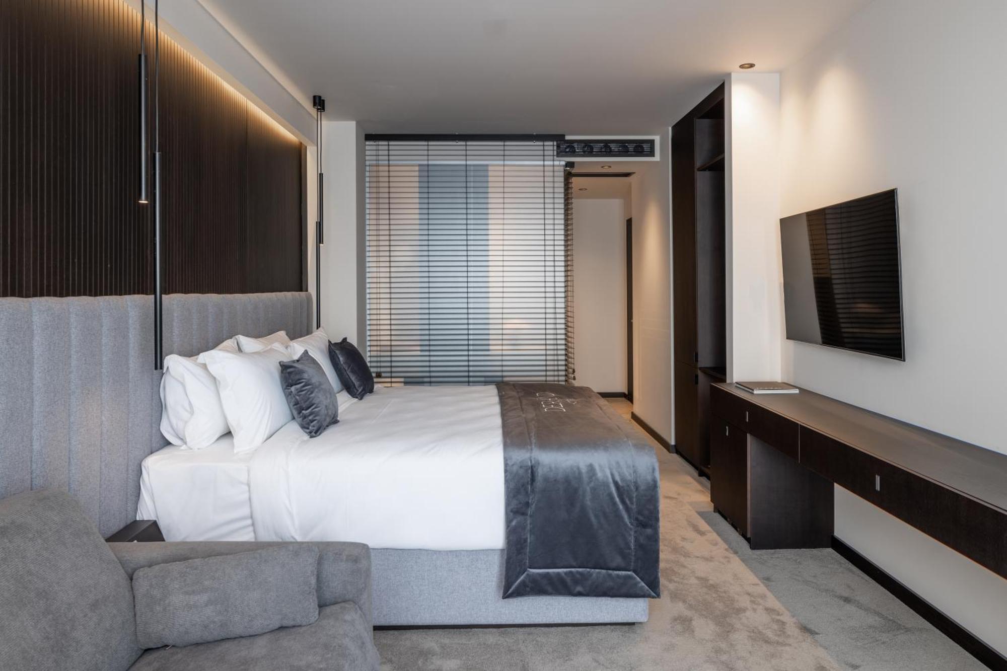 Derand Hotel Приштина Екстер'єр фото