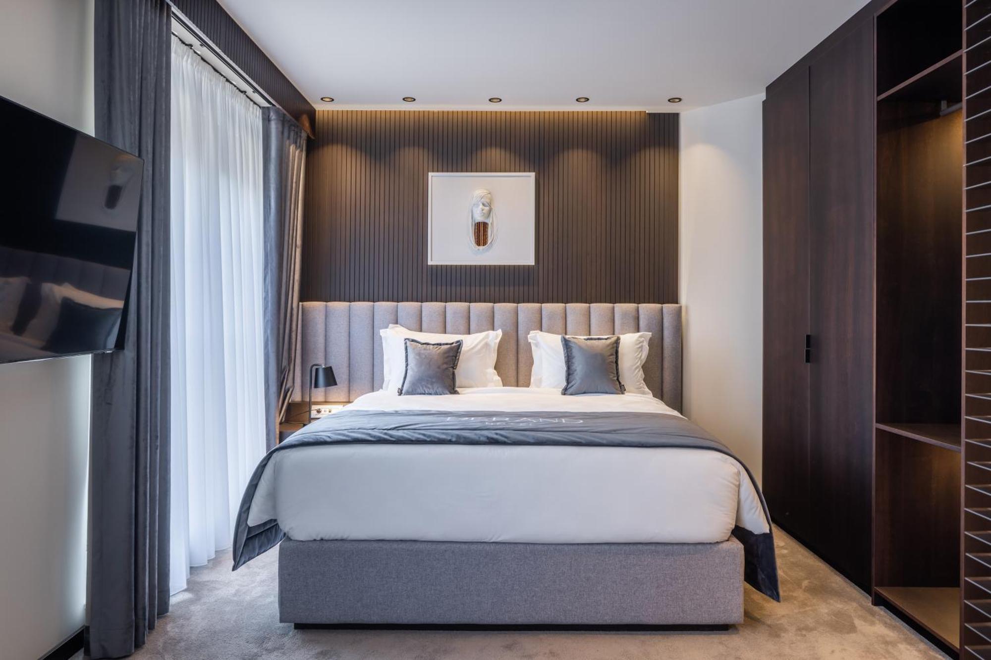 Derand Hotel Приштина Екстер'єр фото