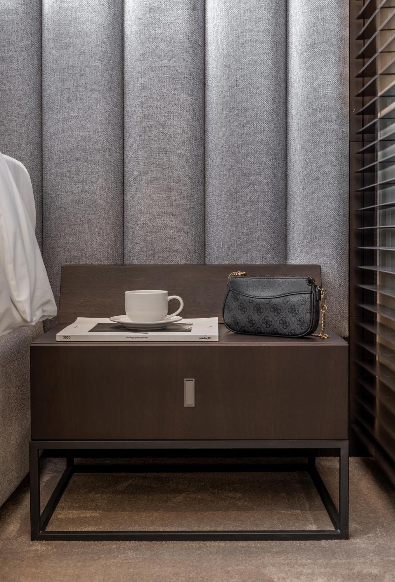 Derand Hotel Приштина Екстер'єр фото