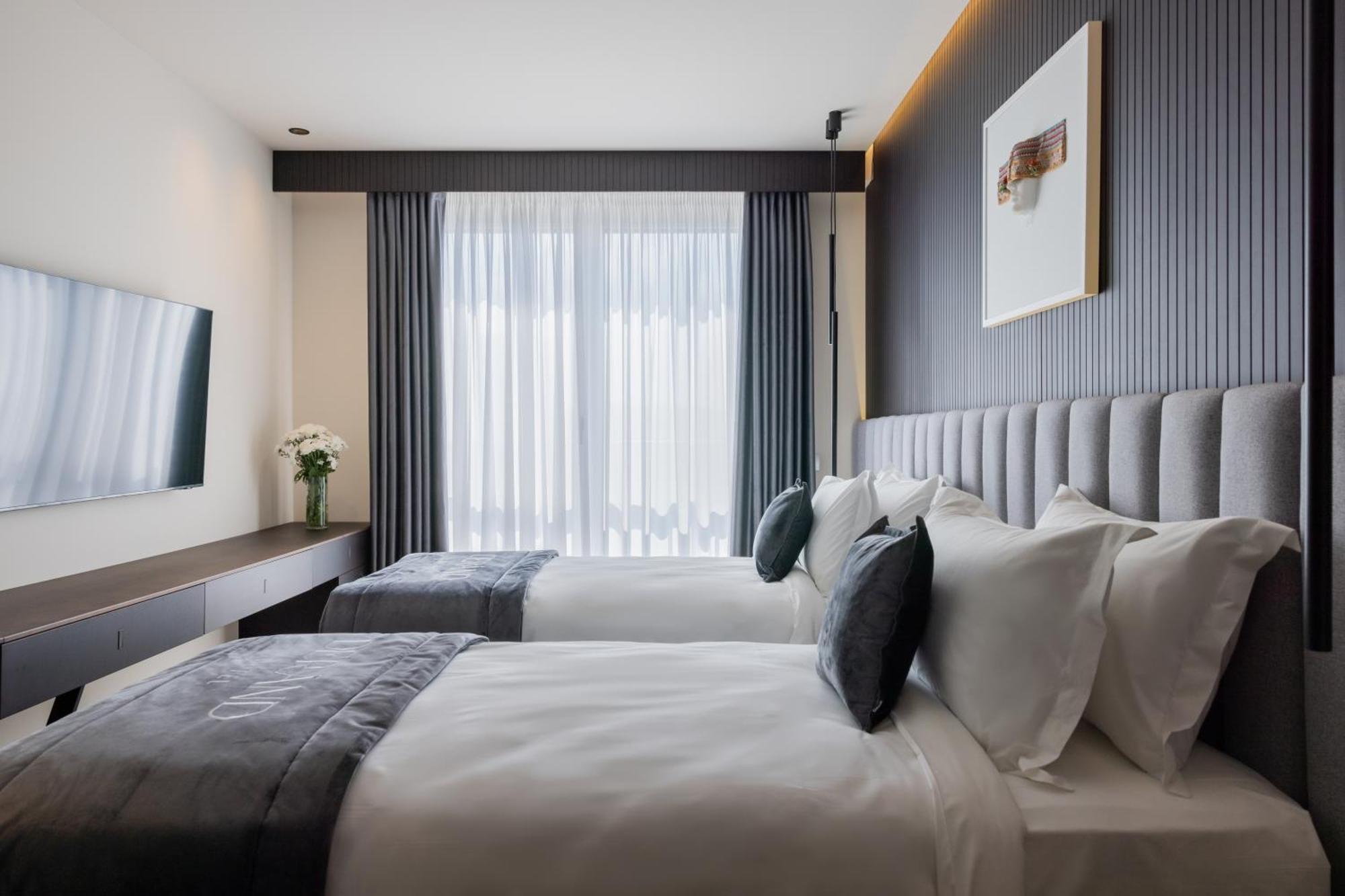 Derand Hotel Приштина Екстер'єр фото