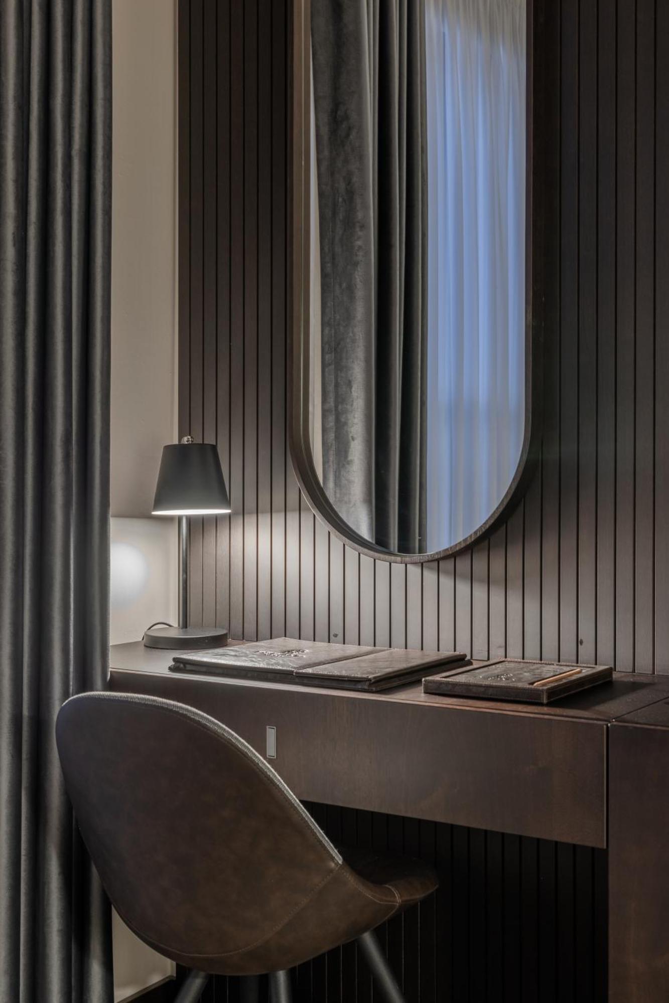 Derand Hotel Приштина Екстер'єр фото